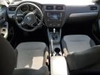 VOLKSWAGEN JETTA S photo