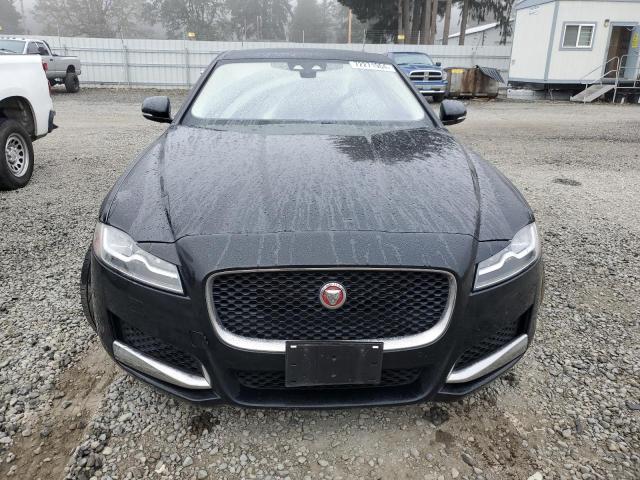 2016 JAGUAR XF PREMIUM SAJBD4BV4GCY11212