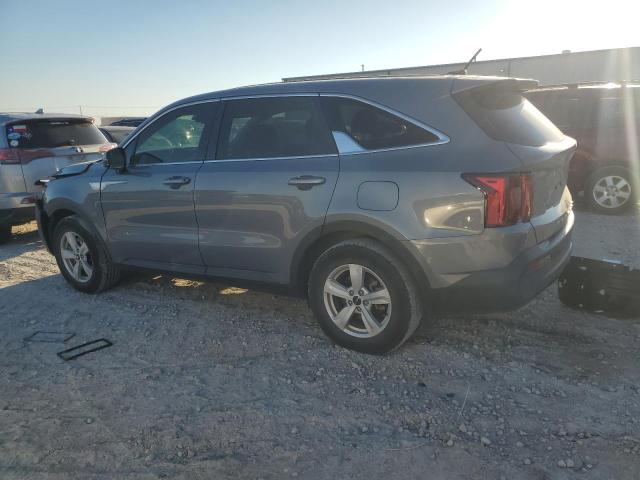 VIN 5XYRG4LC5NG094832 2022 KIA Sorento, LX no.2