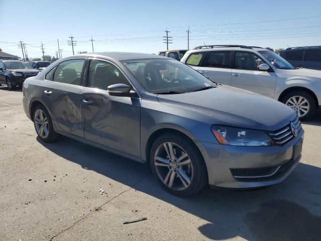 VIN 1VWBT7A35EC029210 2014 Volkswagen Passat, SE no.4