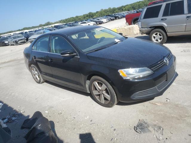 Vin: 3vw3l7aj2em392016, lot: 69305904, volkswagen jetta tdi 20144