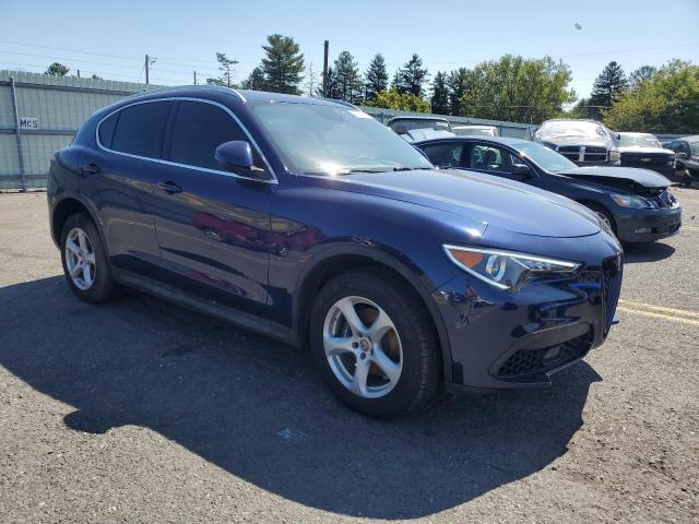 VIN ZASFAKAN3J7B85822 2018 Alfa Romeo Stelvio no.4