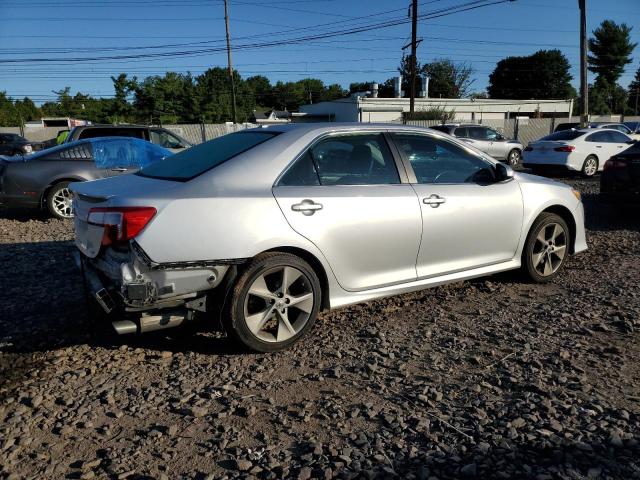 VIN 4T1BK1FK7DU526069 2013 Toyota Camry, SE no.3