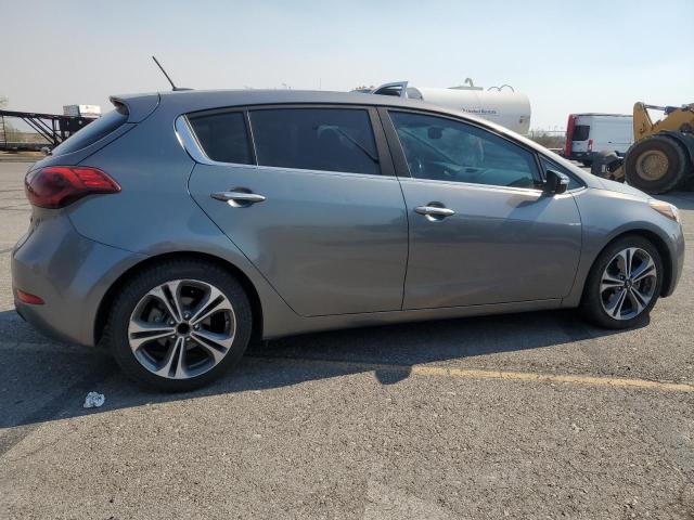 VIN KNAFX5A84G5618150 2016 KIA Forte, EX no.3