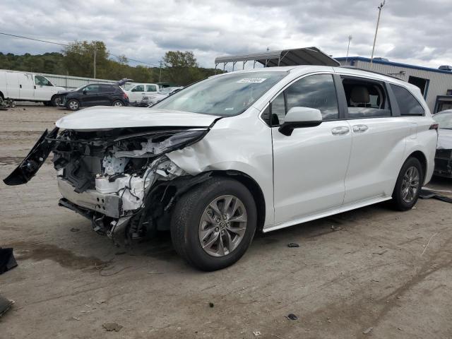 2023 TOYOTA SIENNA XLE - 5TDYRKEC2PS145829