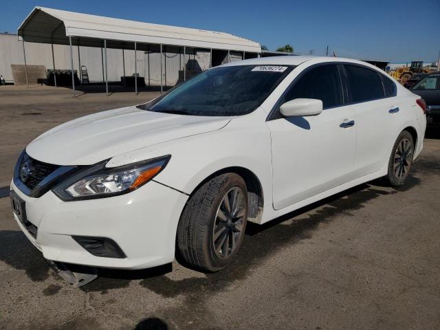 NISSAN ALTIMA 2.5 2018 white  gas 1N4AL3AP5JC243737 photo #1