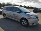 TOYOTA SIENNA LE снимка