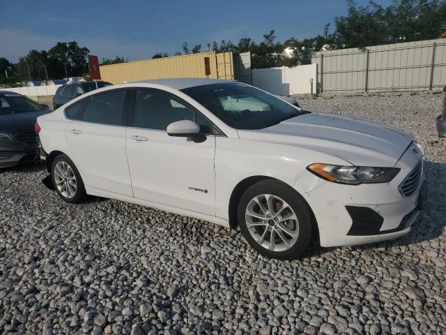 VIN 3FA6P0LU8KR205983 2019 Ford Fusion, SE no.4