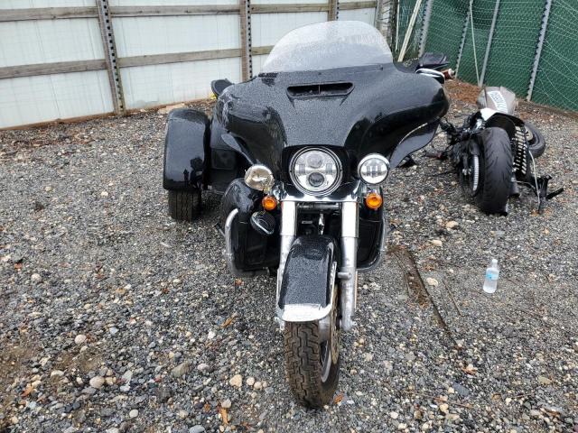 2021 HARLEY-DAVIDSON FLHTCUTG - 1HD1MAF18MB858243