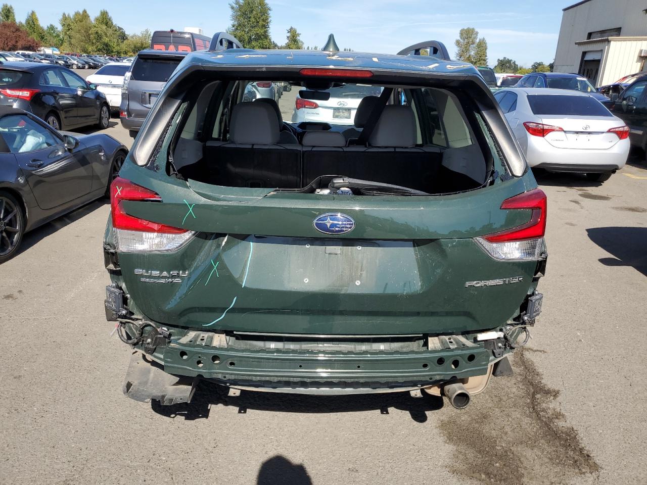 Lot #2953115621 2022 SUBARU FORESTER L