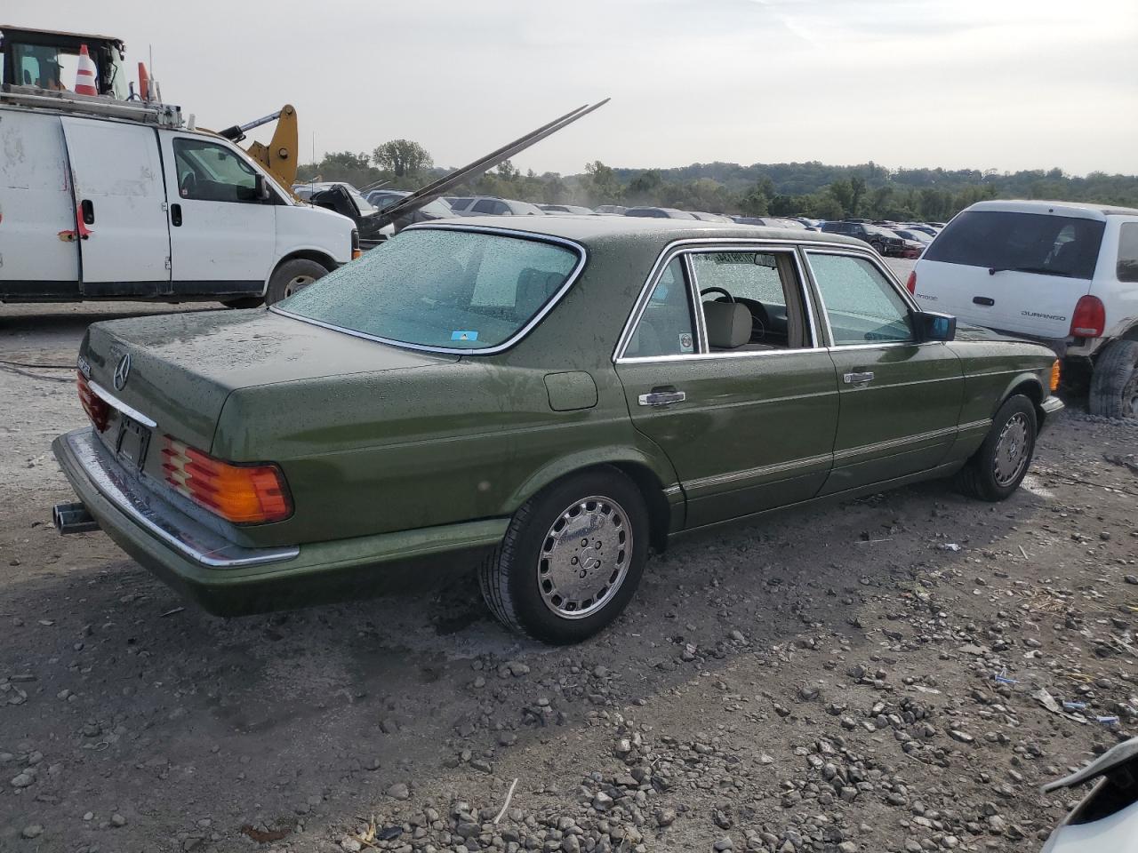 MERCEDES-BENZ 560 SEL 1990 green  gas WDBCA39E4LA548591 photo #4