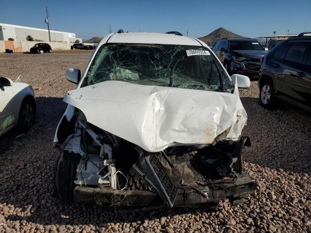 2018 TOYOTA SIENNA SE 5TDXZ3DC1JS905680