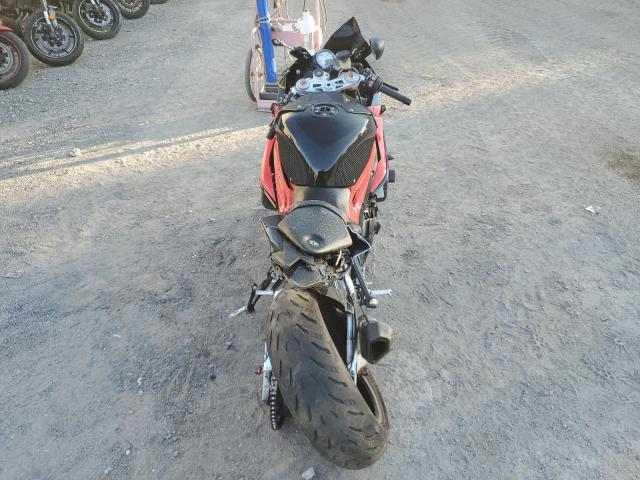 2015 BMW S 1000 RR - WB10D2102FZ351461
