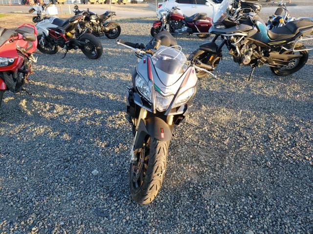 APRILIA TUONO V4 1 2016 gray road/str gas ZD4TYU003GS000297 photo #3