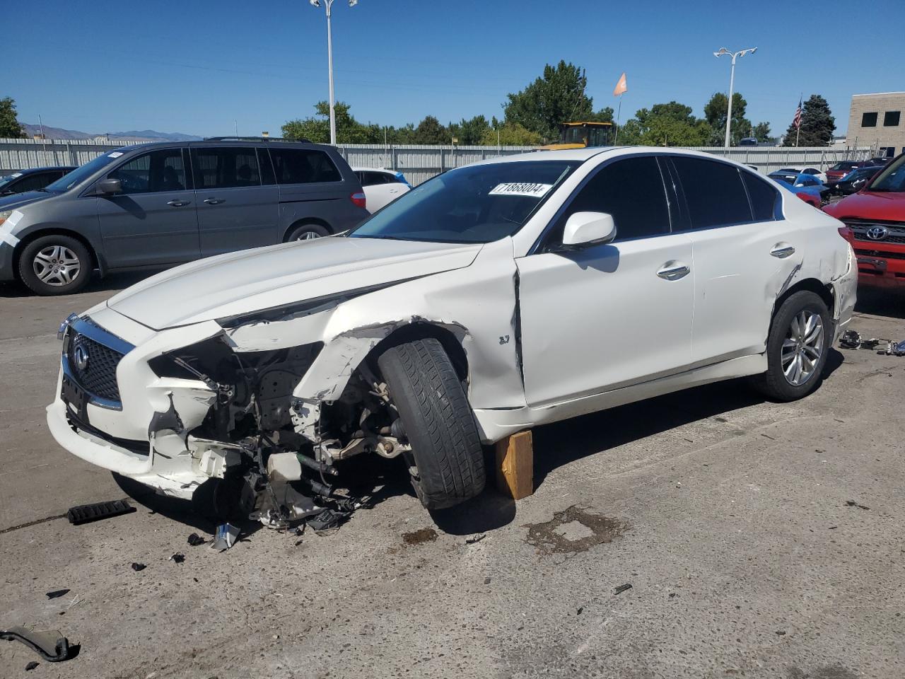 Infiniti Q50 2015 