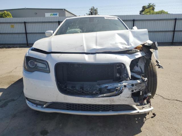 VIN 2C3CCABT5FH867873 2015 Chrysler 300, S no.5