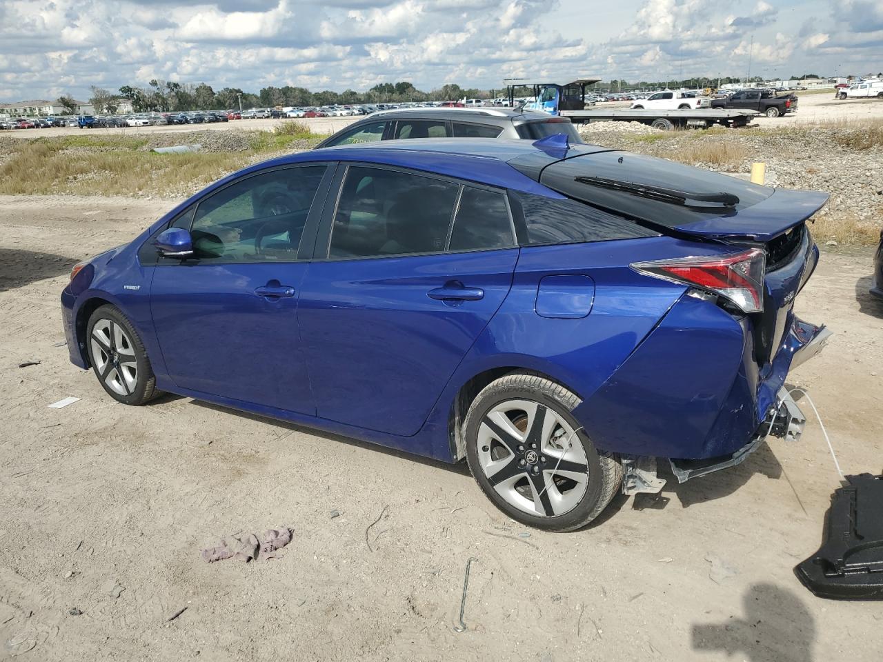 Lot #3008951556 2017 TOYOTA PRIUS