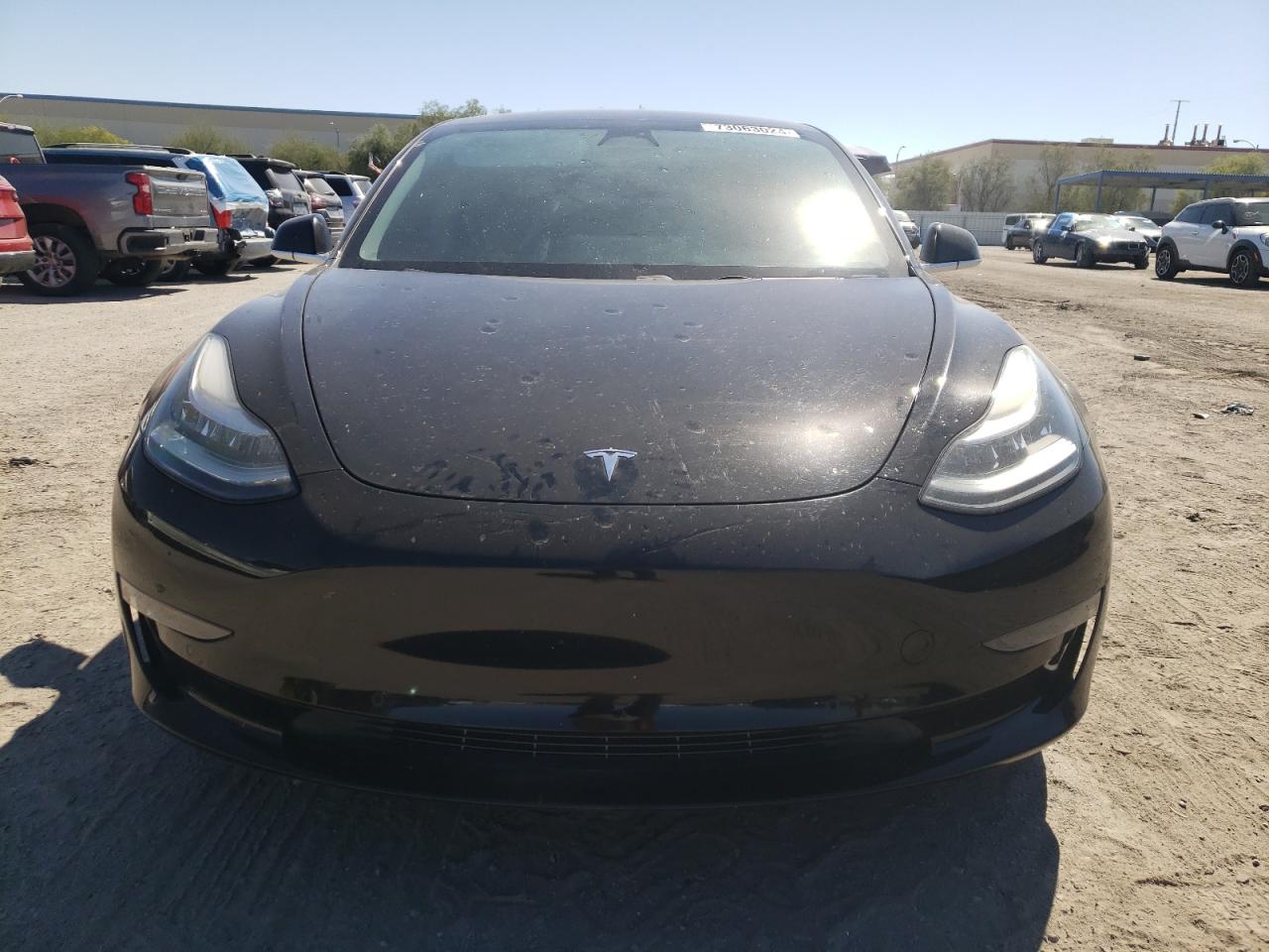 Lot #2972739621 2018 TESLA MODEL 3