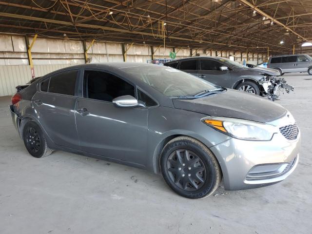 VIN KNAFX4A64G5501029 2016 KIA Forte, LX no.4