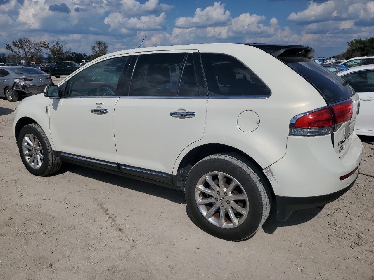 Lot #2928436830 2013 LINCOLN MKX