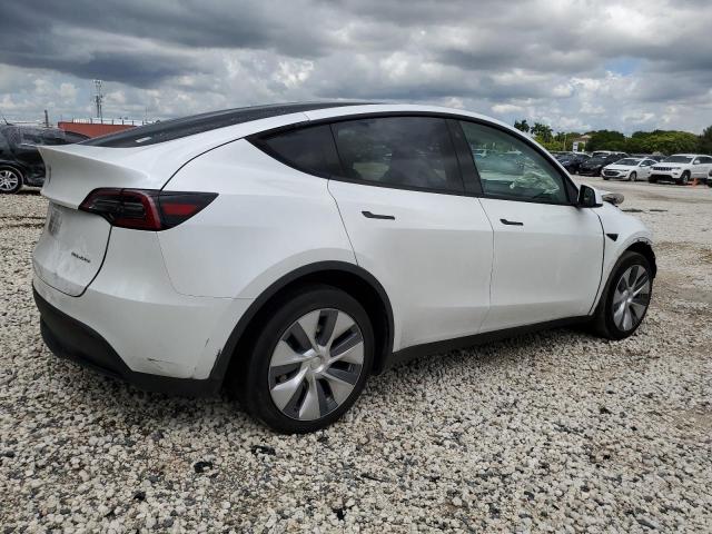 VIN 7SAYGDEE1PA096825 2023 Tesla MODEL Y no.3