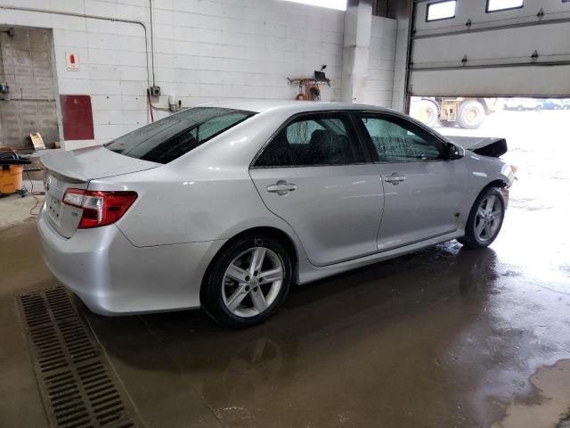 VIN 4T1BF1FKXEU444391 2014 Toyota Camry, L no.3