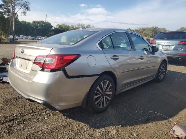 VIN 4S3BNAD62J3008664 2018 Subaru Legacy, 2.5I Premium no.3