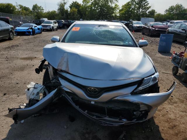 VIN 4T1B11HK8JU048076 2018 Toyota Camry, L no.5