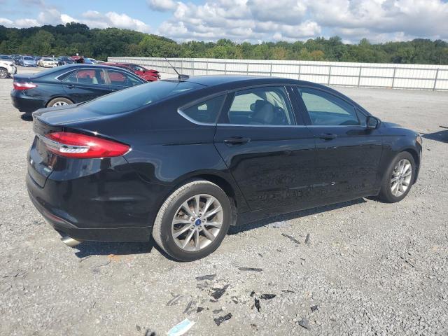 VIN 3FA6P0HD8HR137301 2017 Ford Fusion, SE no.3