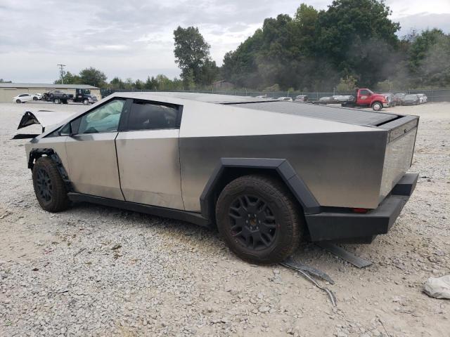 TESLA CYBERTRUCK 2024 silver  electric 7G2CEHED6RA008072 photo #3