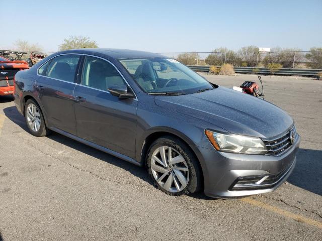 VIN 1VWBA7A36JC021990 2018 Volkswagen Passat, SE no.4