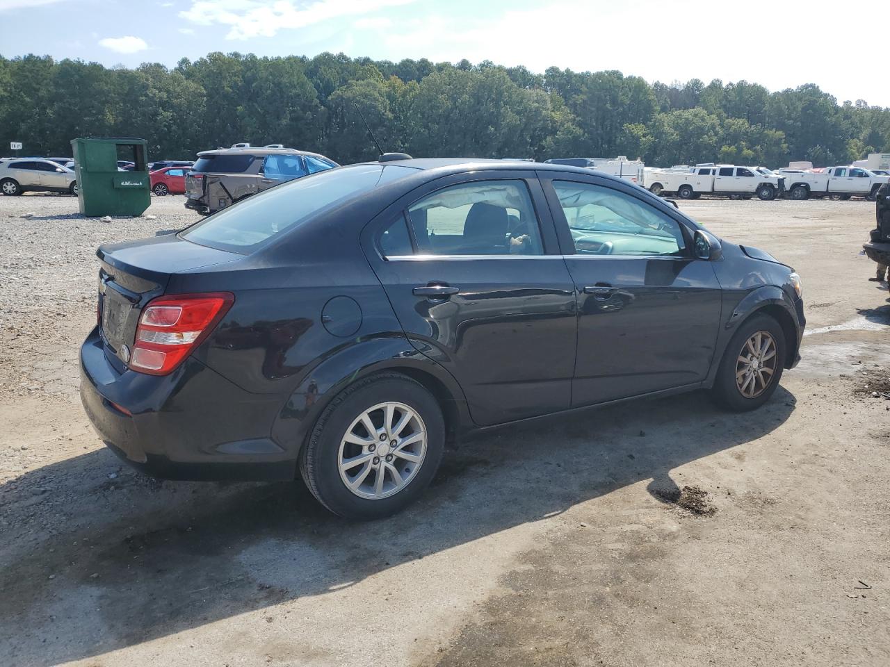 Lot #2970121266 2017 CHEVROLET SONIC LT