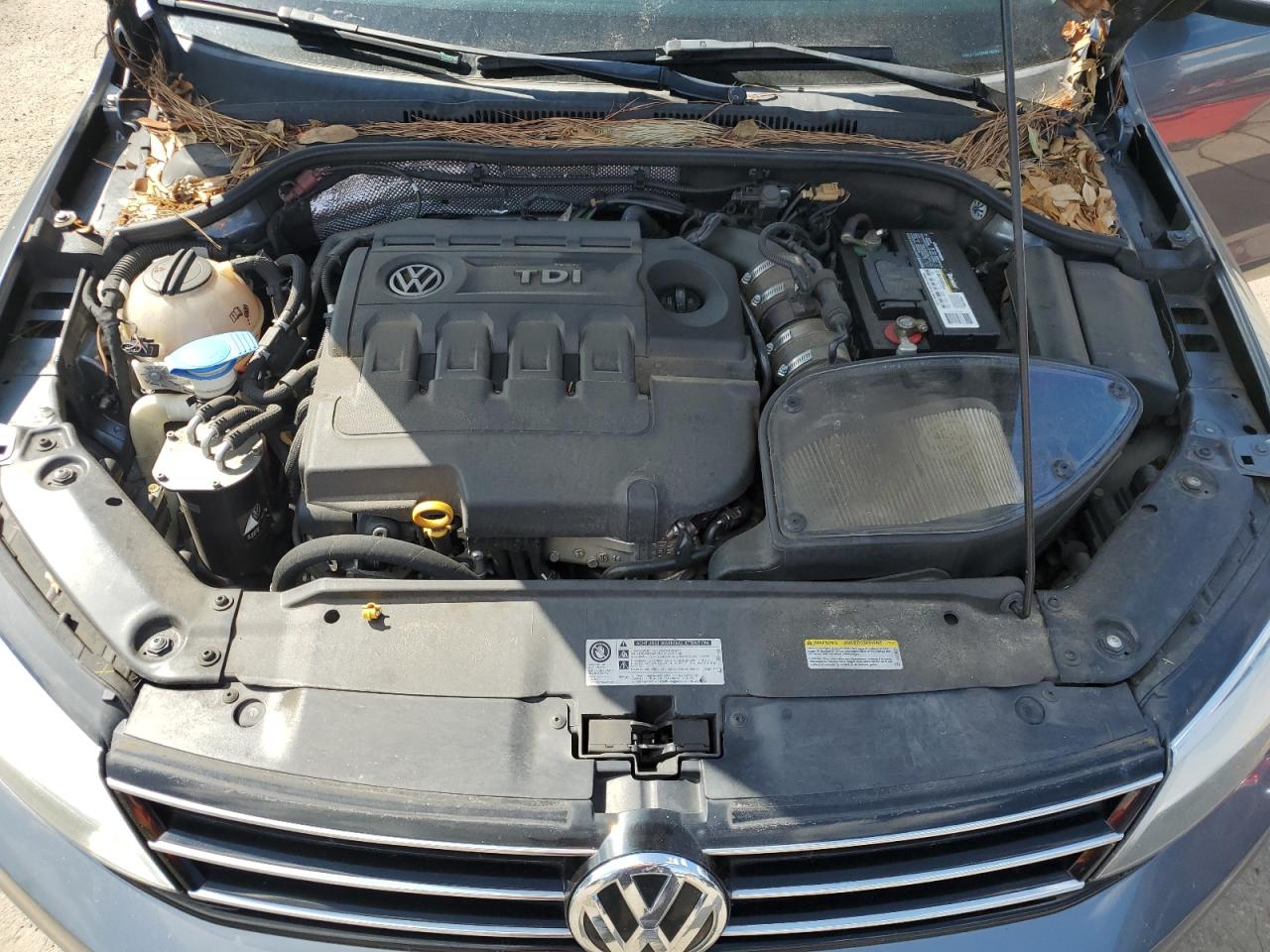 Lot #2908843933 2015 VOLKSWAGEN JETTA TDI