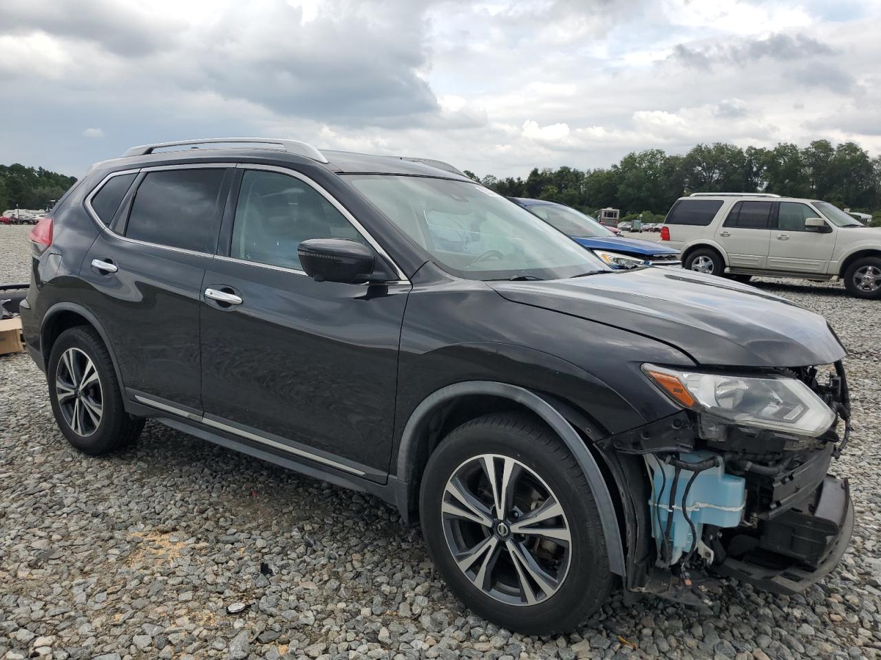 Lot #3042042185 2017 NISSAN ROGUE S