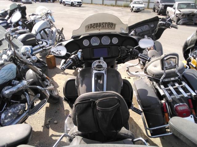 2020 HARLEY-DAVIDSON FLHTCUTG - 1HD1MAF10LB858249
