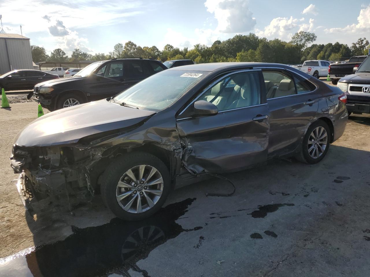 Lot #2902872719 2017 TOYOTA CAMRY LE