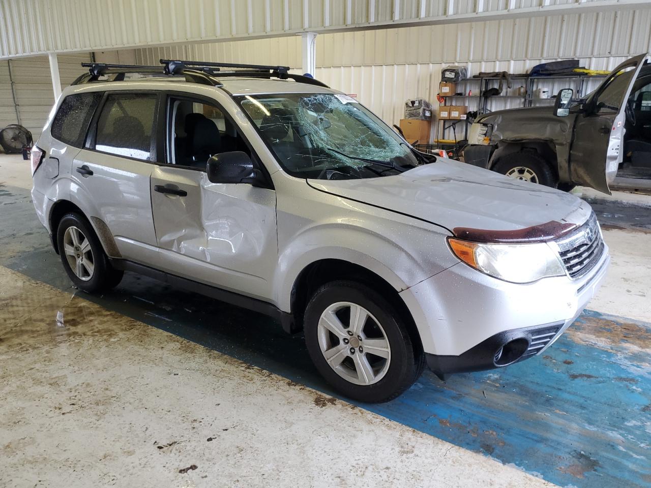 Lot #2872148236 2010 SUBARU FORESTER X