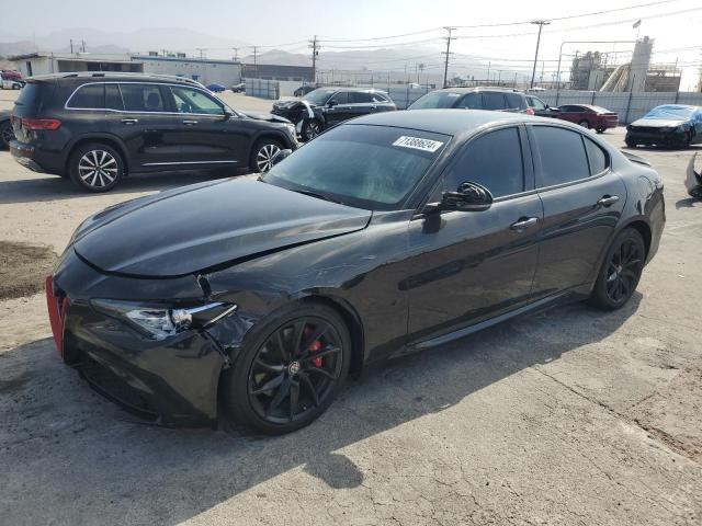 ALFA ROMEO GIULIA 2018 black  gas ZARFAEBNXJ7576187 photo #1