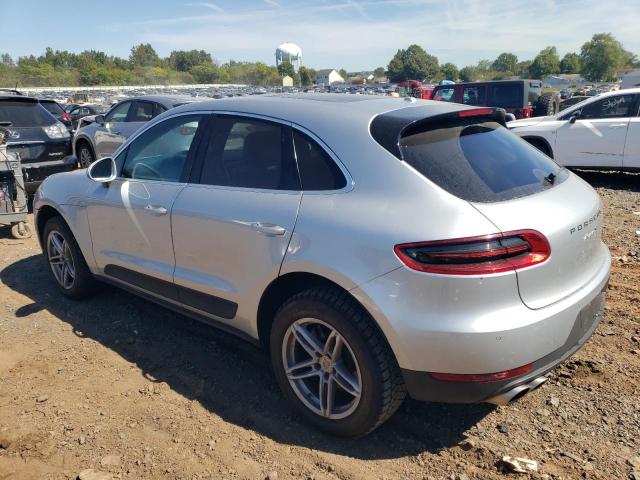 VIN WP1AB2A54FLB51188 2015 Porsche Macan, S no.2