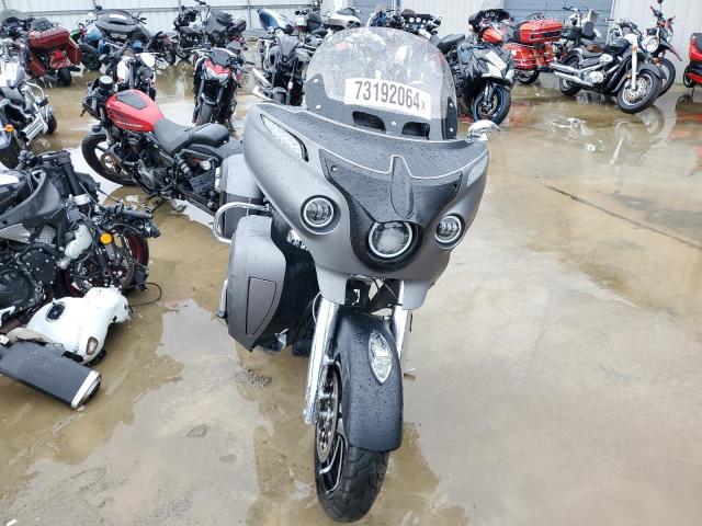 INDIAN MOTORCYCLE CO. ROADMASTER 2019 gray  gas 56KTRAAA1K3371017 photo #3