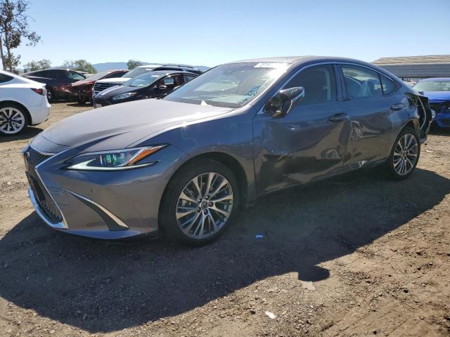 VIN JTHB21B10K2040017 2019 Lexus ES, 300H no.1