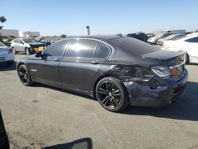 VIN WBAYE8C52DD133283 2013 BMW 7 SERIES no.2