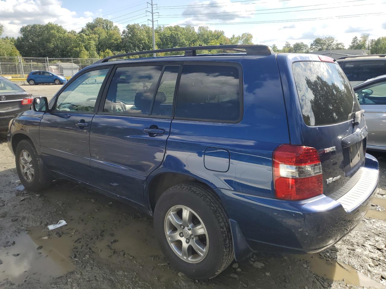 Lot #2879068011 2004 TOYOTA HIGHLANDER