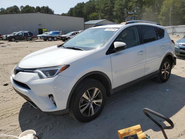 VIN JTMWFREV6JJ733781 2018 Toyota RAV4, Adventure no.1