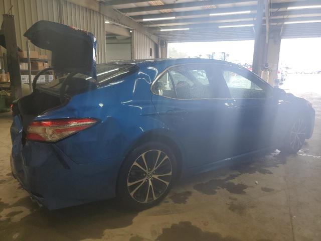 VIN 4T1B11HKXJU093326 2018 Toyota Camry, L no.3