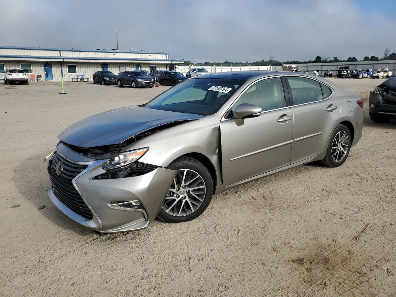 Lot #2909610381 2016 LEXUS ES 350