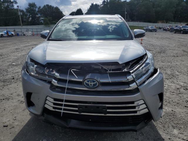 VIN 5TDDGRFH3JS040618 2018 Toyota Highlander, Hybri... no.5