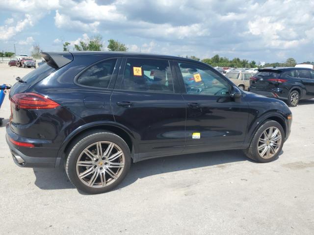 VIN WP1AA2A27JKA02023 2018 Porsche Cayenne no.3