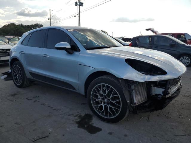 VIN WP1AB2A54FLB64622 2015 Porsche Macan, S no.4