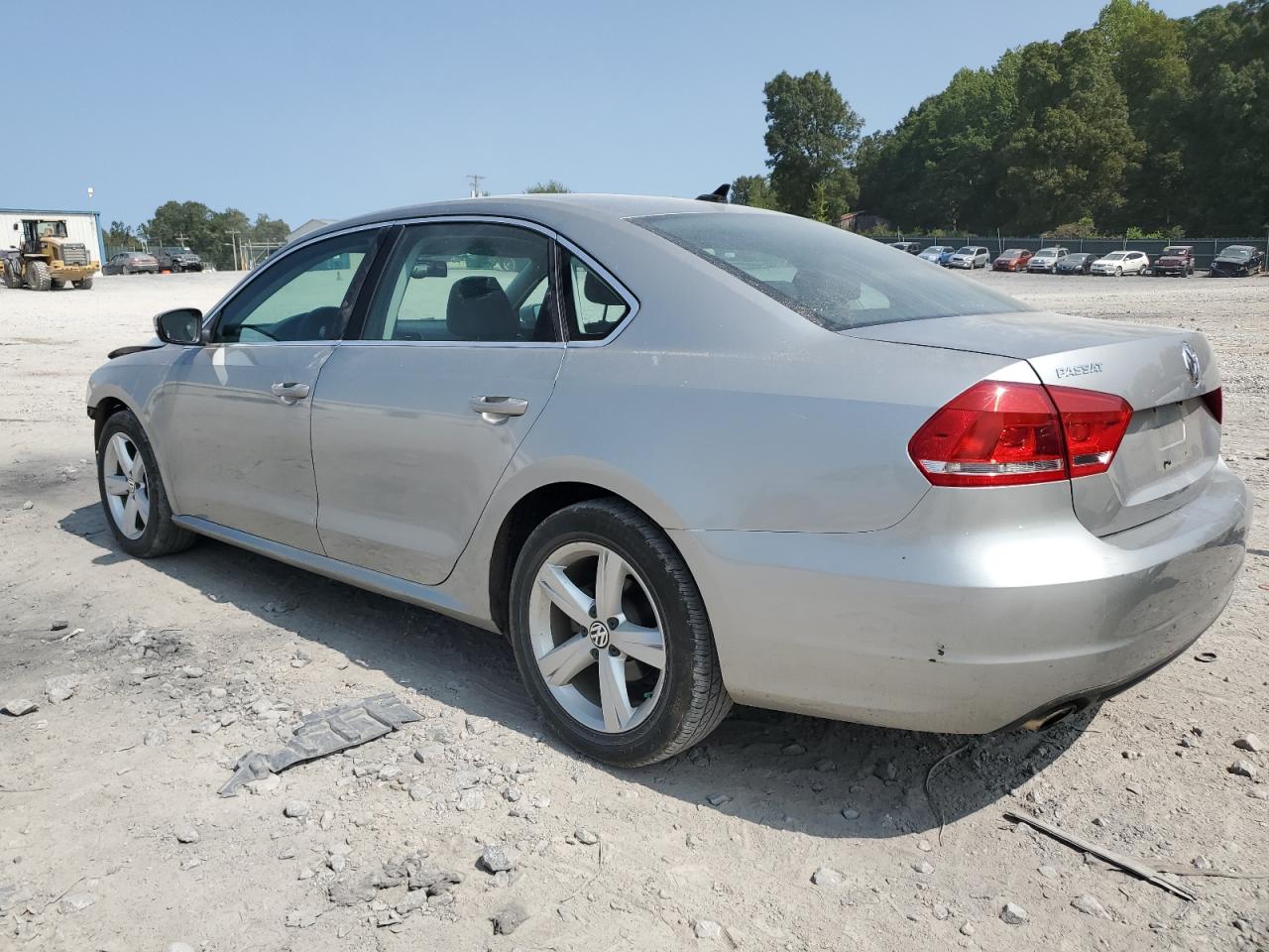 Lot #2843389572 2013 VOLKSWAGEN PASSAT SE